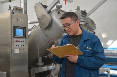 王濤:努力做“技術(shù)達(dá)人”